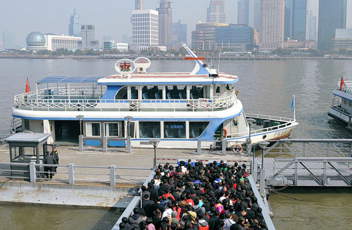 Town Crier! Shanghai Trialing a Rush-hour Ferry Service