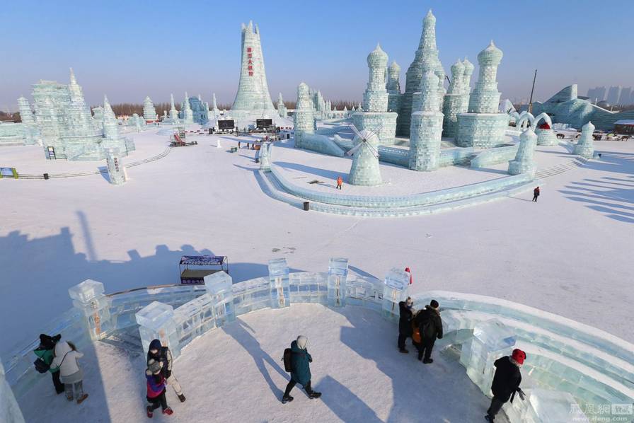 PHOTOS: Harbin Ice Festival 2016