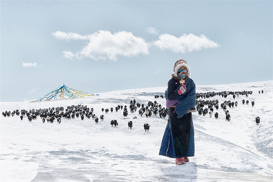 PHOTOS: Tibetan Buddhists Make Winter Pilgrimage