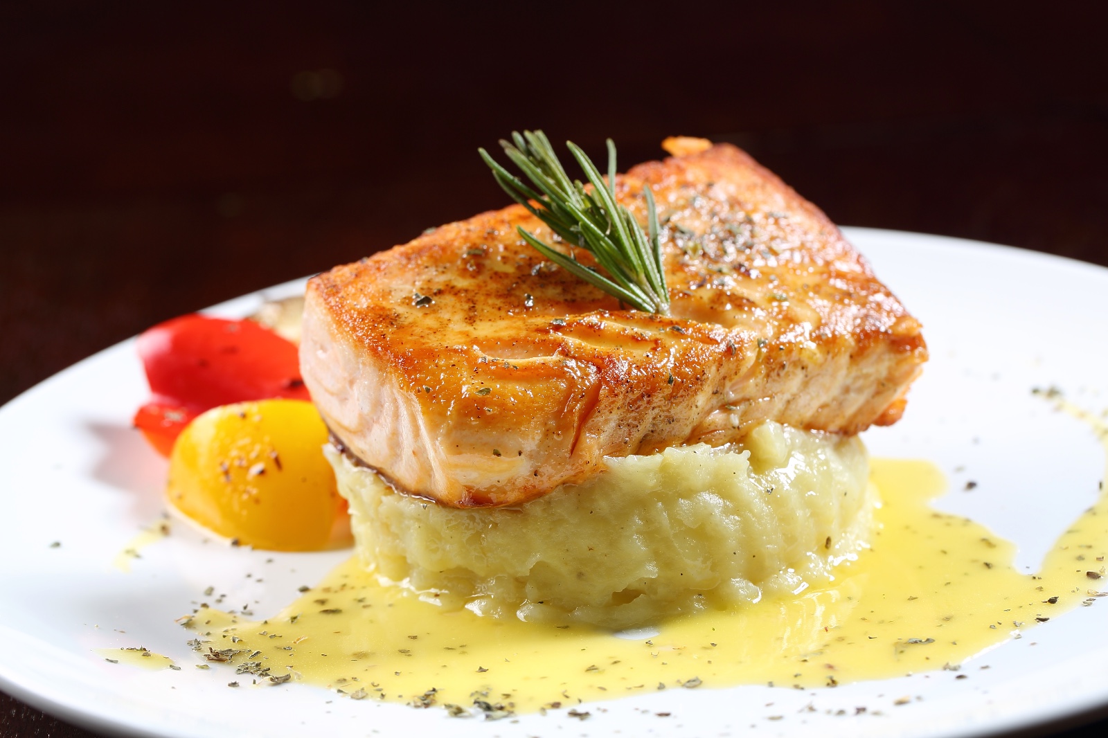 lucky-jack-Grilled-Salmon.jpg