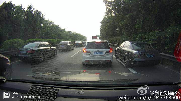 Shenzhen-traffic.jpg