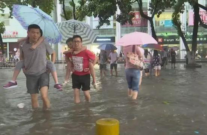 heavy-guangzhou-rains.jpg