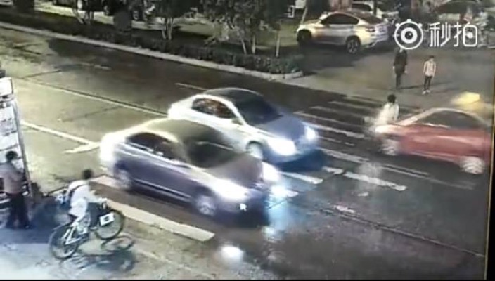Woman-Hit-by-Car-Left-in-Road5.jpeg