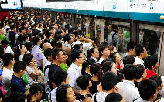guangzhou-metro-crowded.jpg