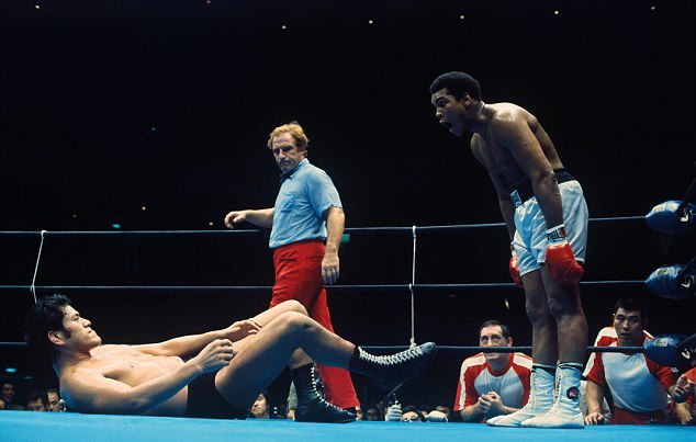 Muhammad-Ali-vs.-Antonio-Inoki-Tokyo.jpg