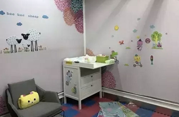 nursery-metro-rooms-1.jpg