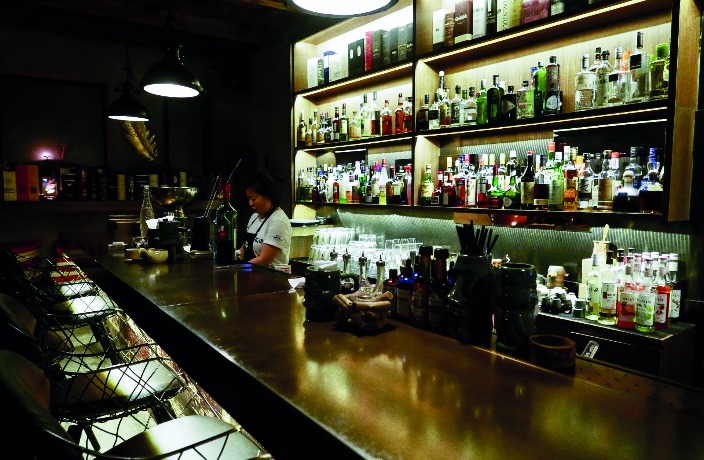 Shanghai Bar Review: The Water Margin