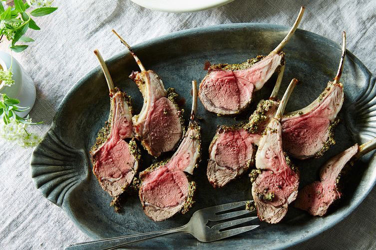 Get This Finger Lickin' Organic Lamb for 33% Off Right Now