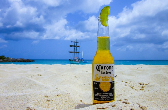 This 24-Pack of Corona Beer is Just ¥189 Right Now