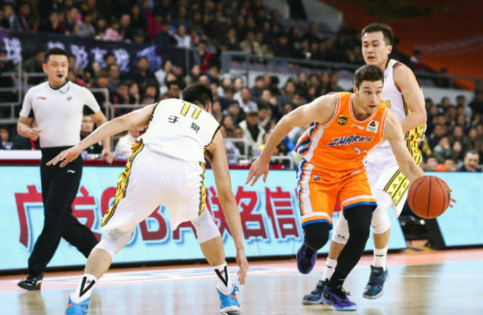 WATCH: Jimmer Fredette's 75-Point Scoring Spree Ends in Shanghai Loss