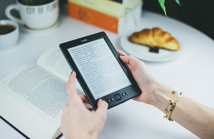 Rekindle Your Passion for Reading with These Amazon E-Readers