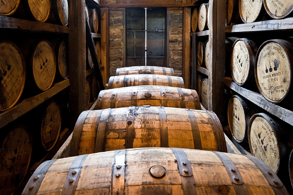distillery-barrels-591602_1280.gif