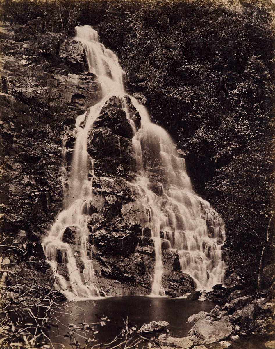 Lai-Afong--Macau-Waterfall-c.1860-Albumen-print-29-cm-x-21-cm.jpg
