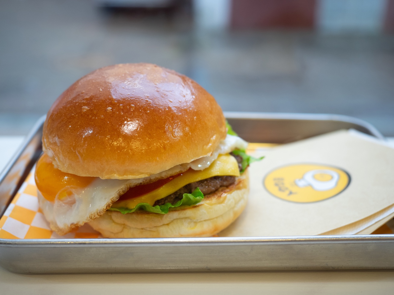eggy-autralian-beef-burger-1.jpg
