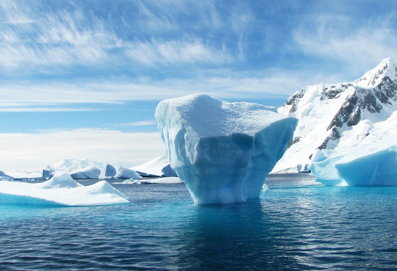 iceberg-404966_1280.jpg