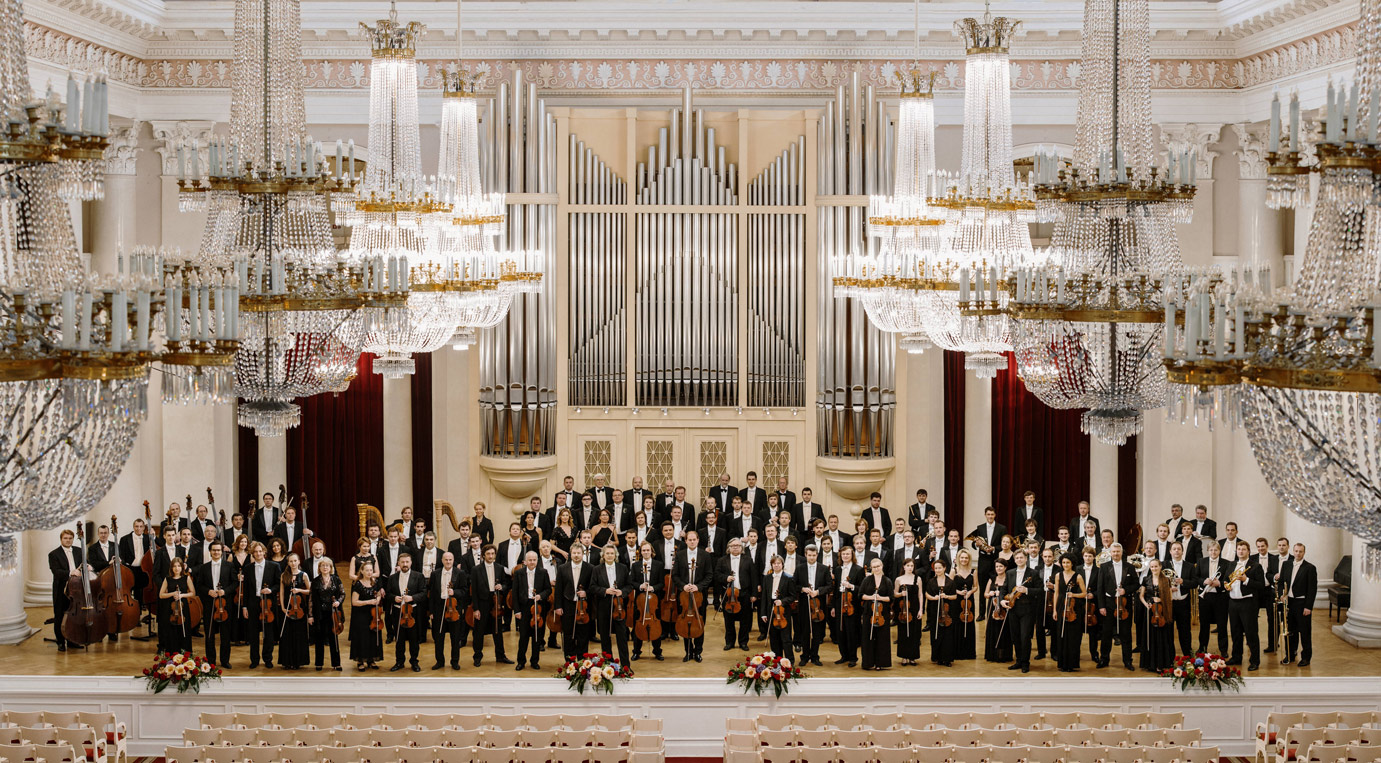 St.-Petersburg-Philharmonic-Orchestra_2016-2_small-Photo-by-Stas-Levshin.jpg