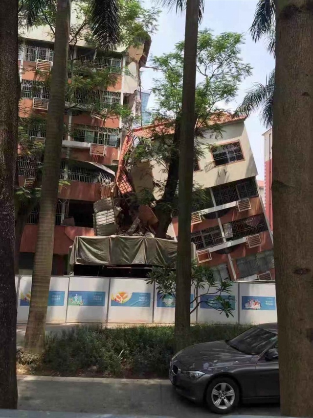 sz-building-collapse-2.jpeg