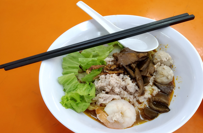 A Tourist’s Take on the Singapore Vs. Malaysia Food Debate