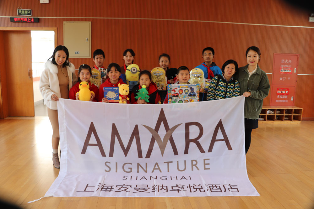 Amara Signature Shanghai Hosts Magical Christmas Lighting Ceremony