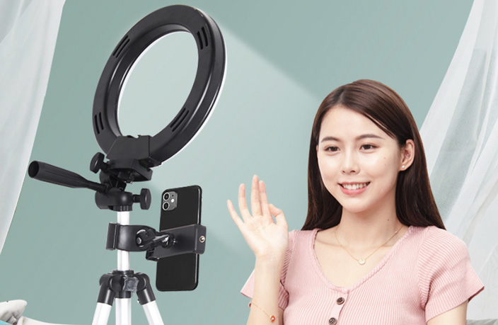 Start Your Livestreaming Career With This Taobao Product