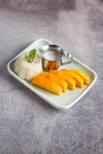 1.-Mango-Sticky-Rice.jpg