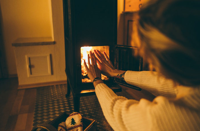 15 Tricks to Keep Your Apartment Warm During the Winter in China