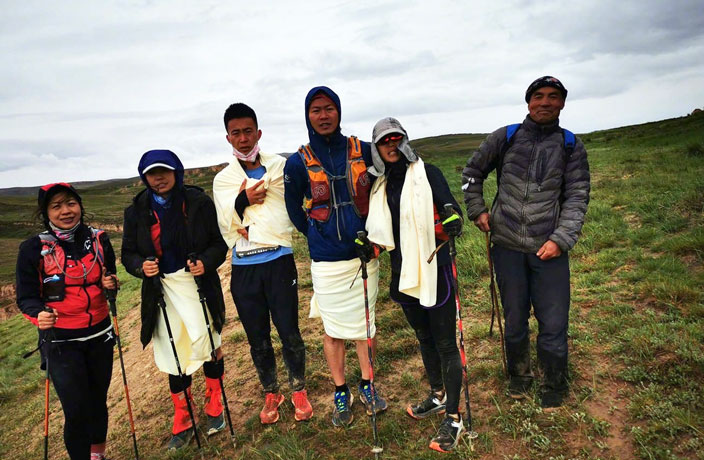 Humble Shepherd Saves 6 Lives at Gansu Ultramarathon