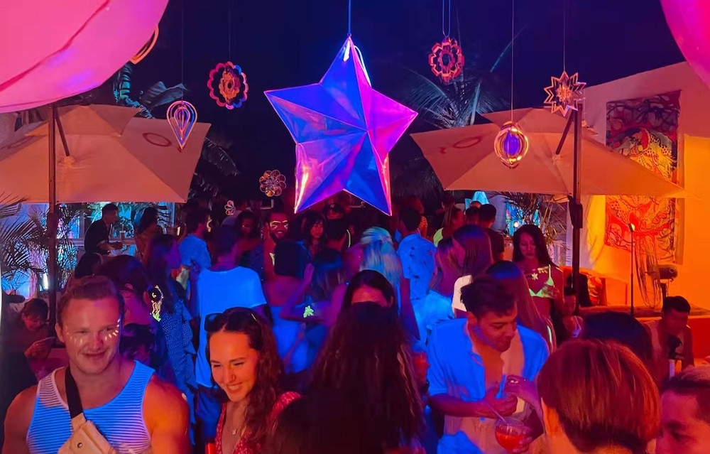 33 Colorful and Fun Parties in Sanya for Golden Week