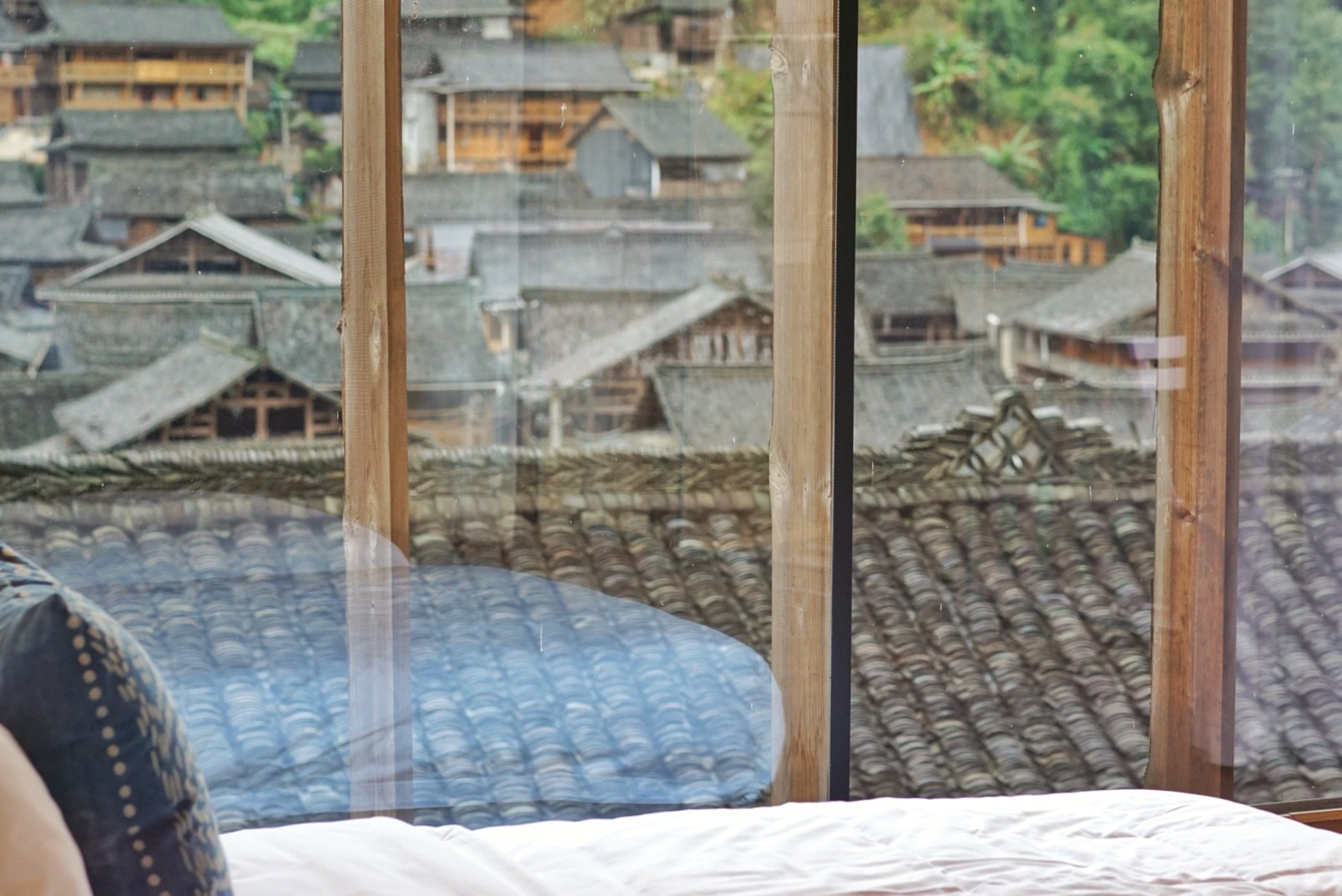 A Village Retreat with Modern Comforts at Guizhou's Well House
