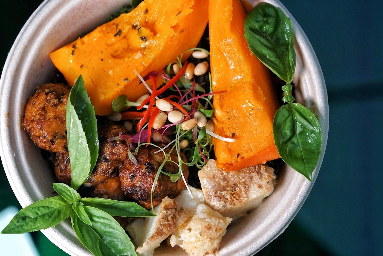 Grab-and-Go Healthy Eats at Plant-Based Carrot & Cleaver