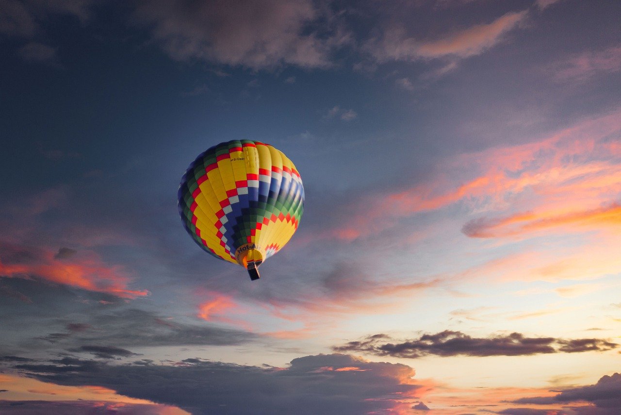 Top 10 Things To Do In Sanya This Weekend: Hot Air Balloons & More