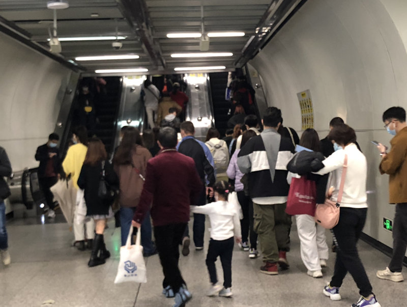 Guangzhou Metro New Year's Operating Hours