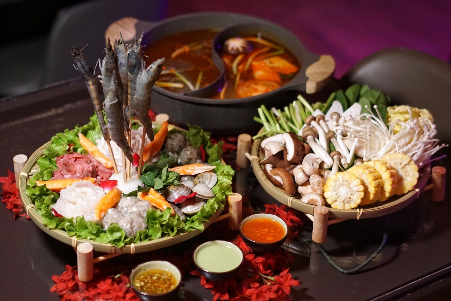 Cyclo Now Offers Refreshing Vietnamese Seafood & Beef Hotpot