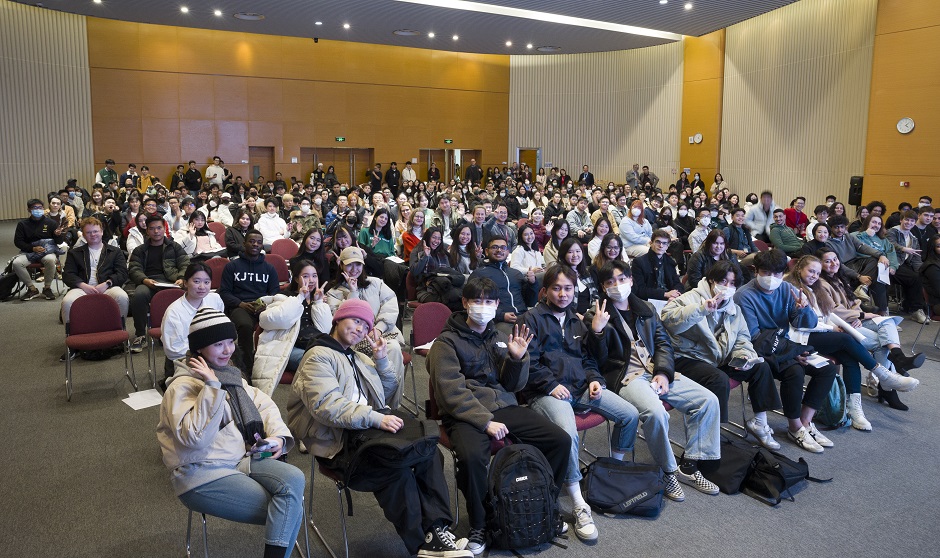 XJTLU Welcomes Largest Gathering of International Students Since Pandemic