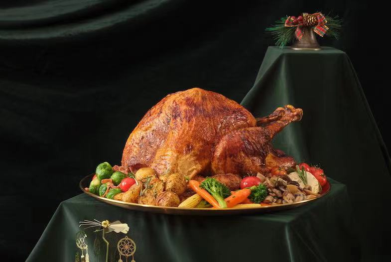 Unbeatable Thanksgiving & Xmas Dine-In & Takeaway Deals!