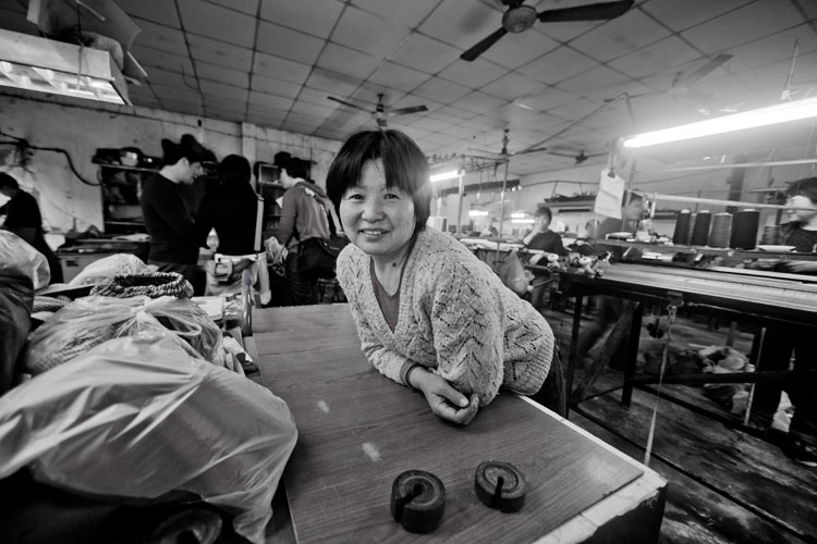 Shanghai's inner city village of migrant workers Guijin Cun