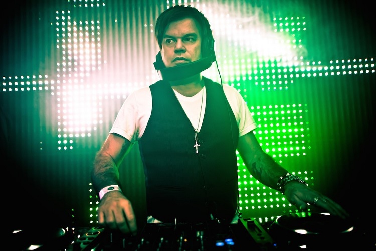 201509/pauloakenfold.jpg