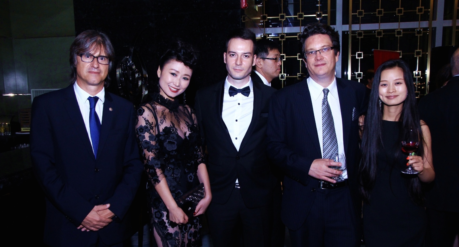201511/spanishchambergala1.jpg