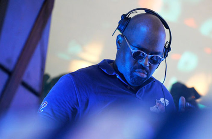 201603/frankie-knuckles-at-migas1.jpg