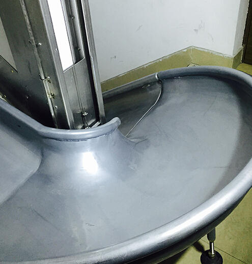 70-Year-Old Shanghai Man Invents Fire Escape Slide