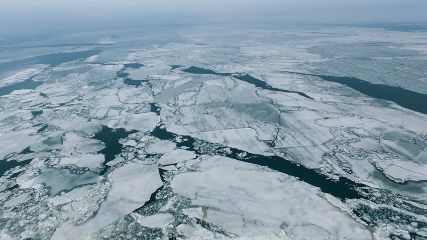 PHOTOS: Qinghai Lake Ice Melts, Just in Time for Spring