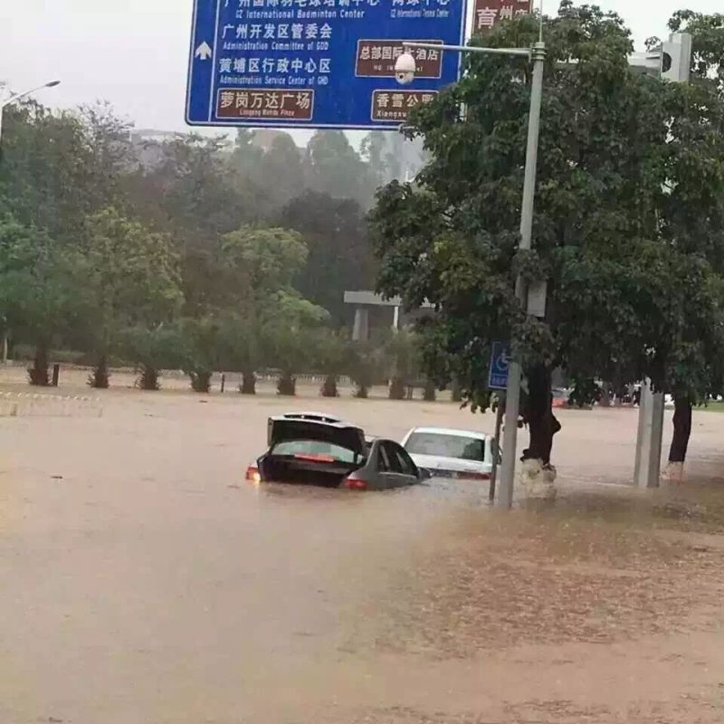 Guangzhou-flooding-13.jpg