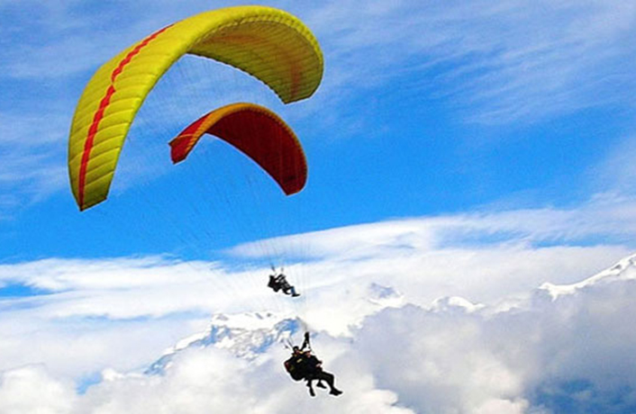 Paraglide the Himalayas