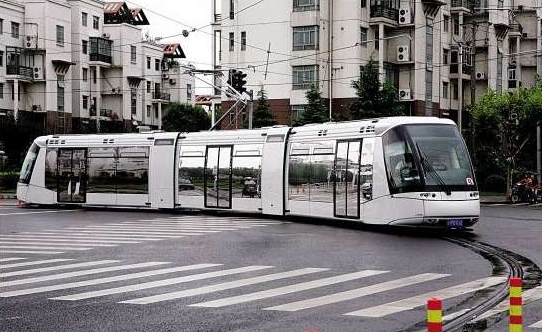 Tram-1.JPG