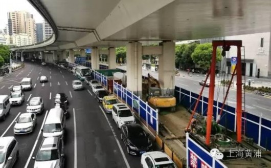 Here's a Sneak Peek at Shanghai's New Trolleybus