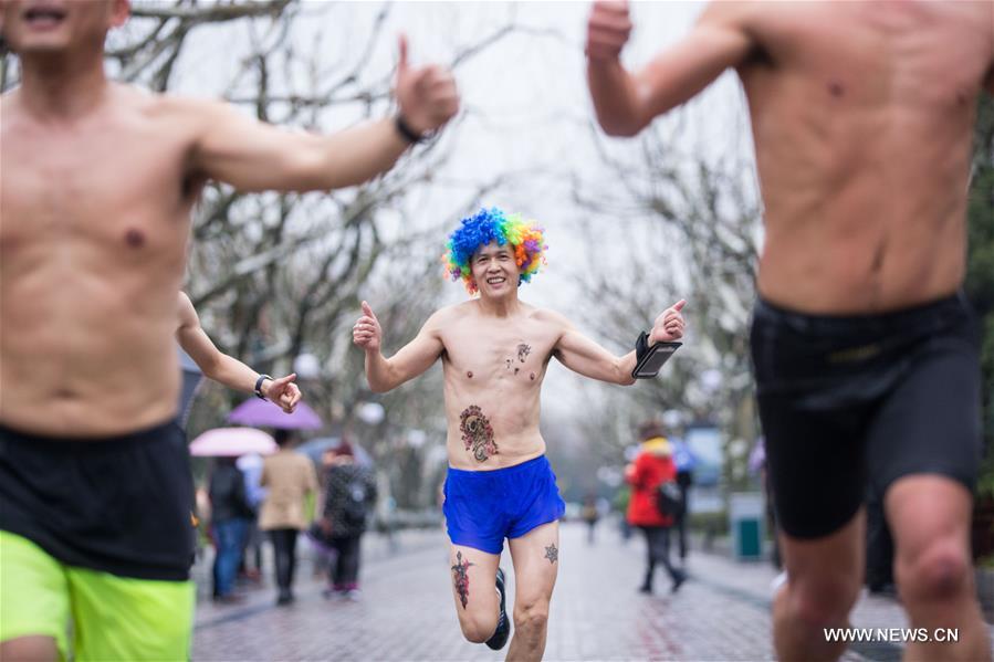 'Naked Run' in Hangzhou Has No Actual Naked People, Sadly