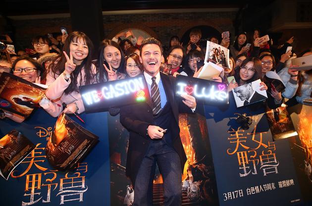 Luke Evans Shanghai