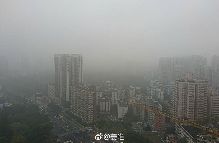 Dense-Fog-Engulfs-Guangzhou-4.jpg