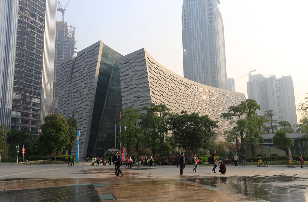 Guangzhou_Library.jpg