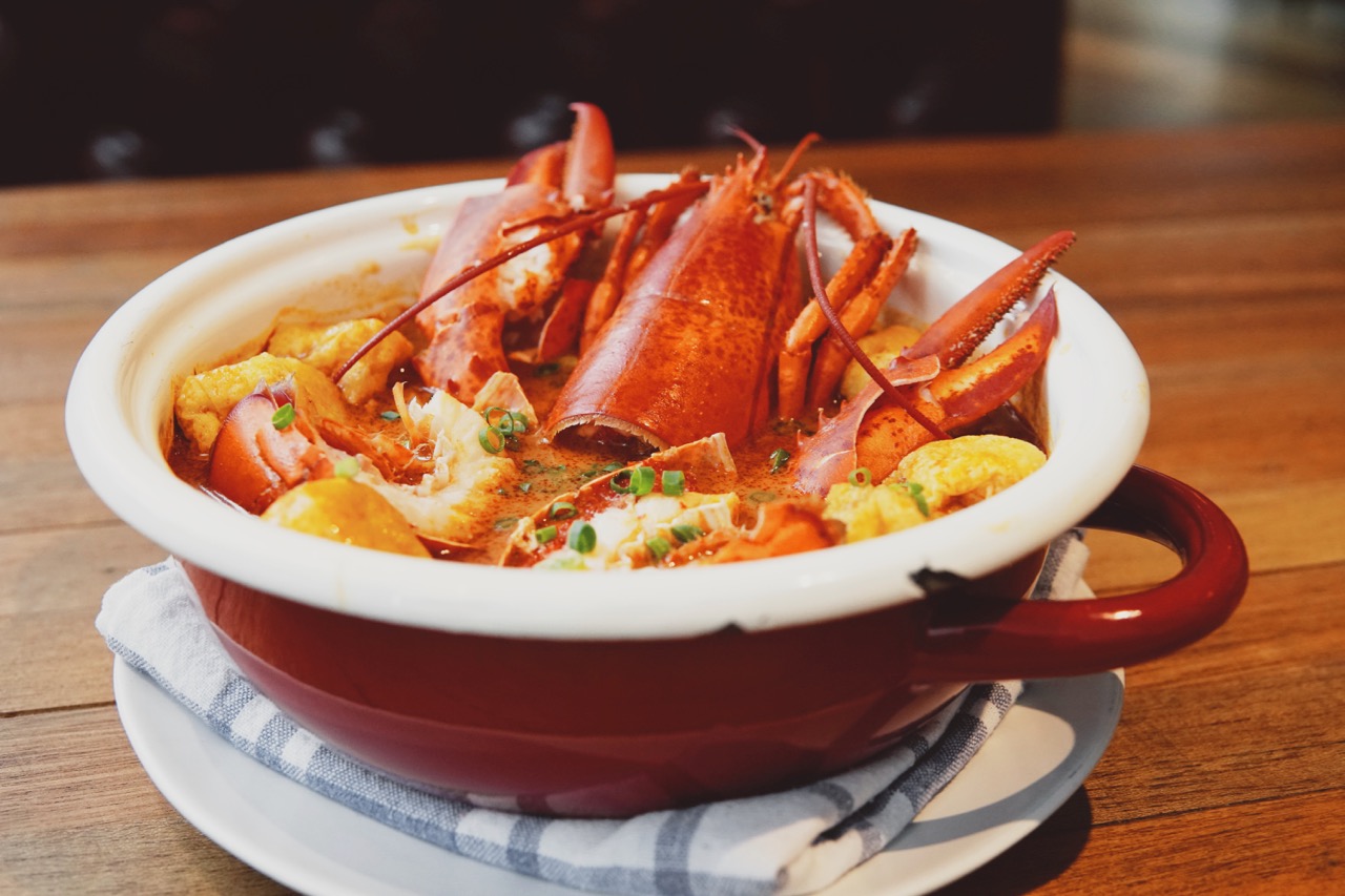 Lobster-Laksa-Atlas-Kitchen-Guangzhou-2017-New-Restaurants